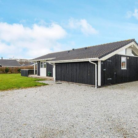 Three-Bedroom Holiday Home In Juelsminde 18 Sonderby  Exterior foto