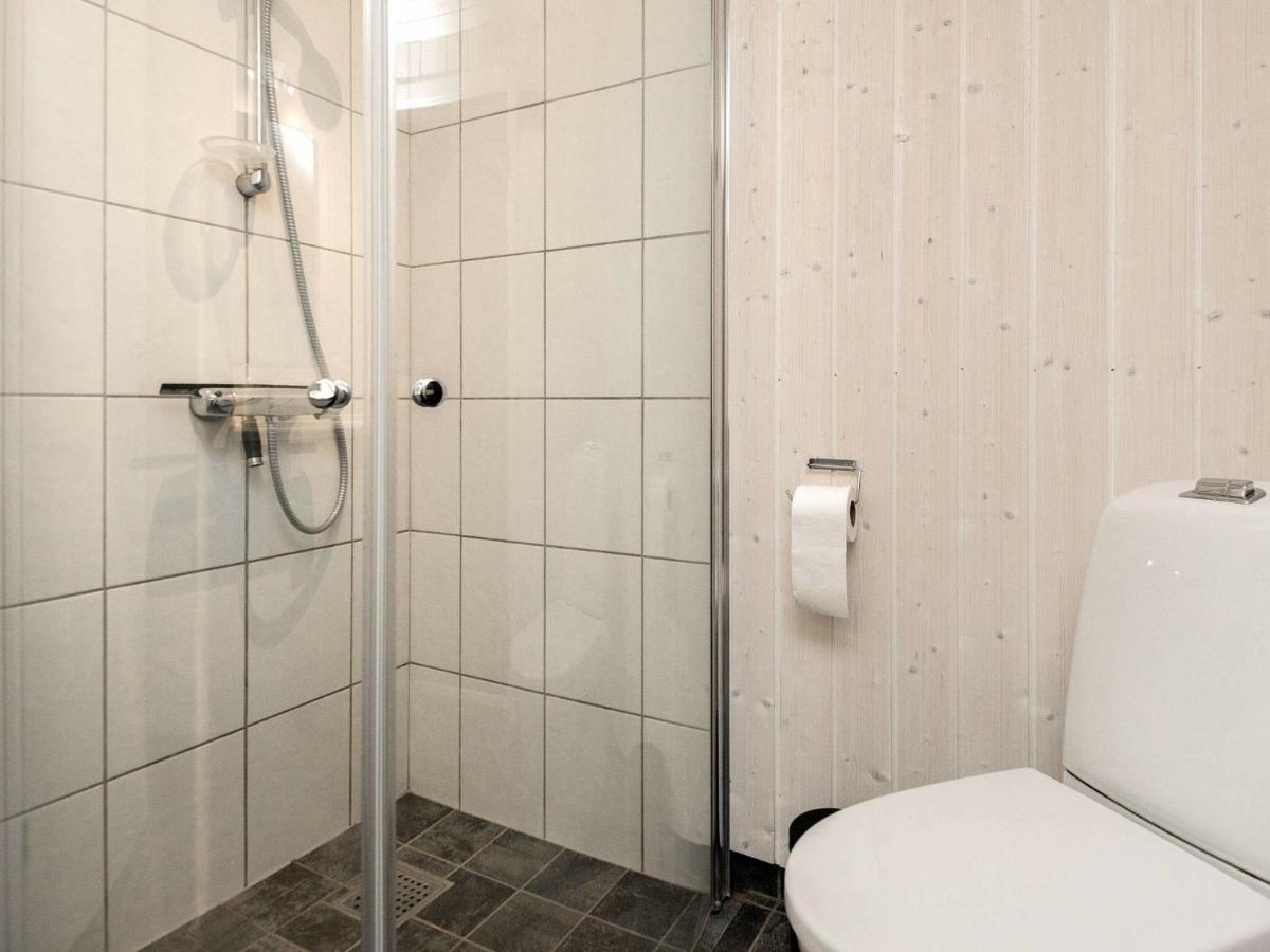Three-Bedroom Holiday Home In Juelsminde 18 Sonderby  Exterior foto